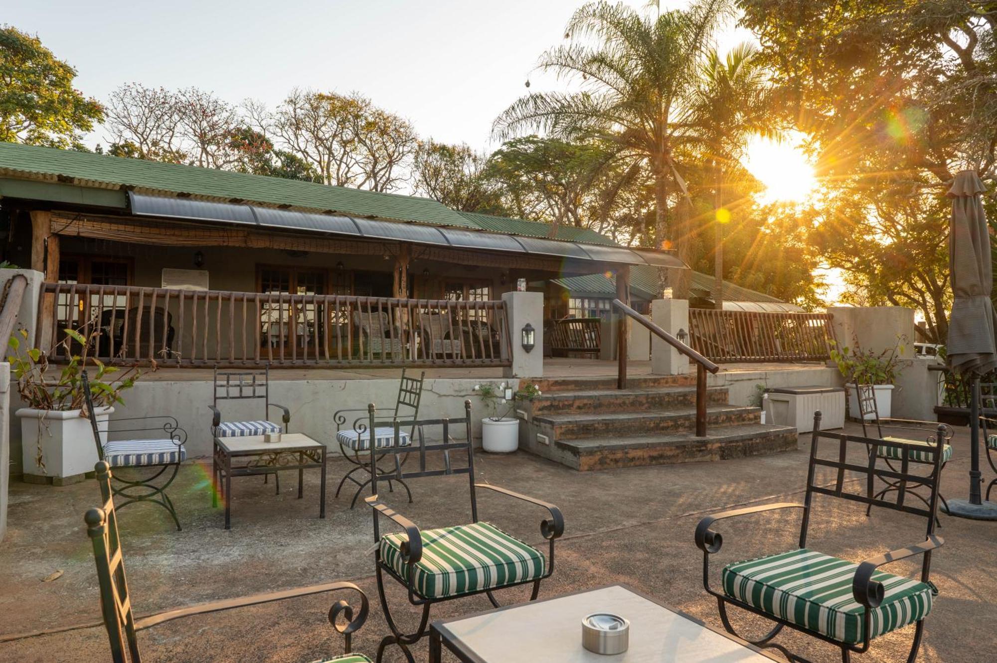 Chestnut Country Lodge Гейзівью Екстер'єр фото